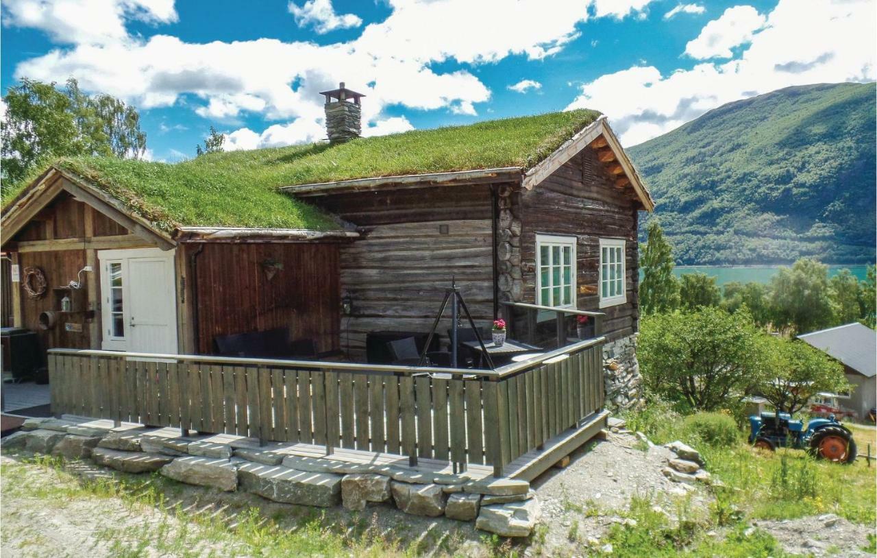Awesome Home In Vaga With House Sea View Vågåmo Exterior foto